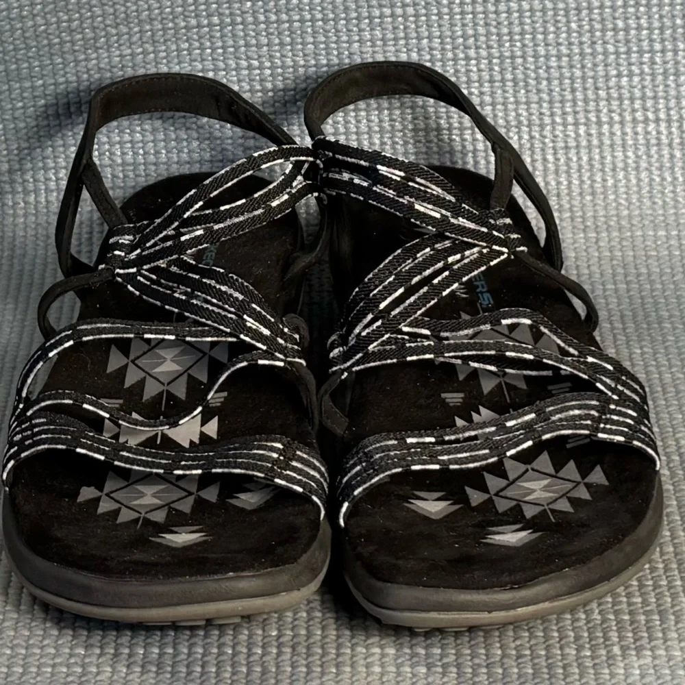 Skechers Women's Reggae Slim Stretch‎ Appeal Slingback Sandals Size 10